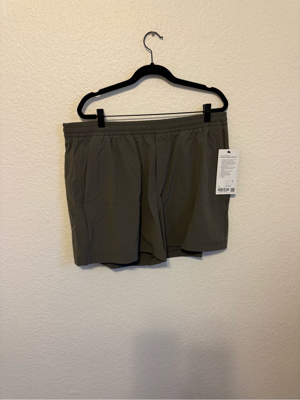 Lululemon Men’s Strech Ripstop Short 5” Olive Green
